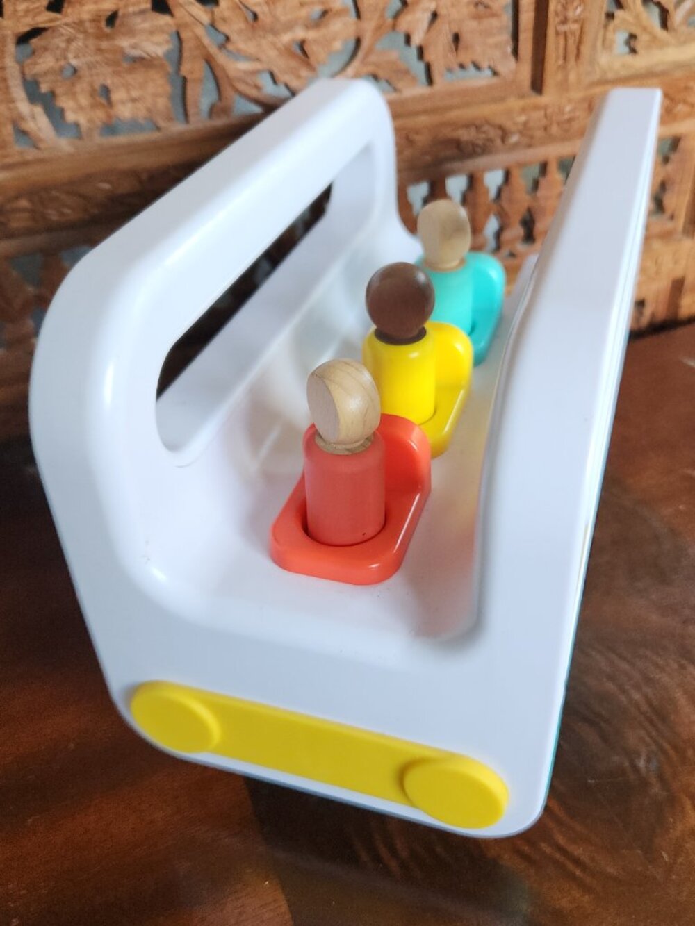 Lovevery Wheels Around Town Bus from Realist Play Kit (19+ Months)